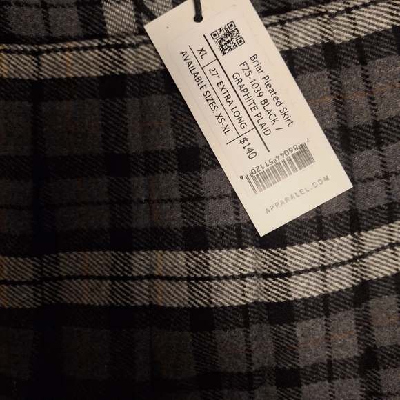 Classic Plaid A-Line Skirt - Black and White - Picture 3 of 3